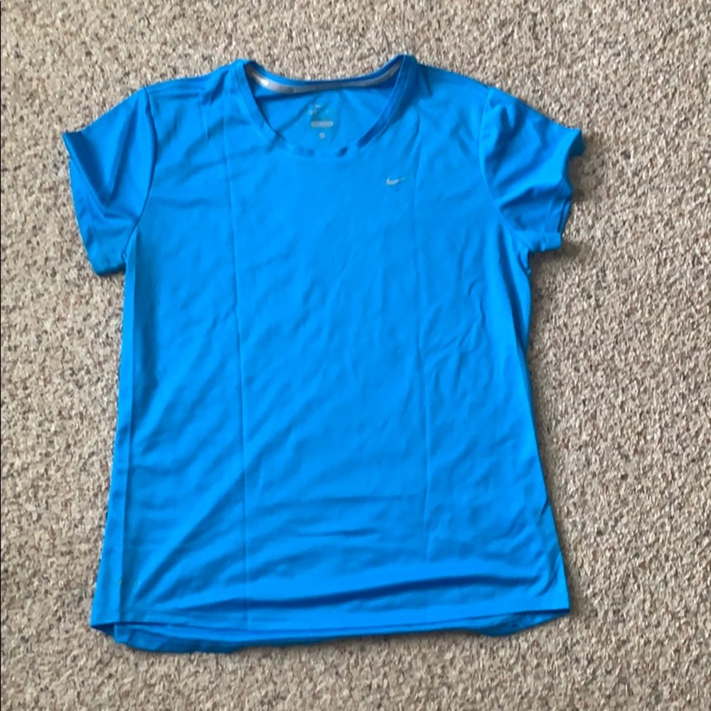 Nike dry got wemons T-shirt size Large